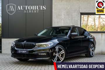 5-serie BMW 530e Luxury Line Pano HUD Camera Memor