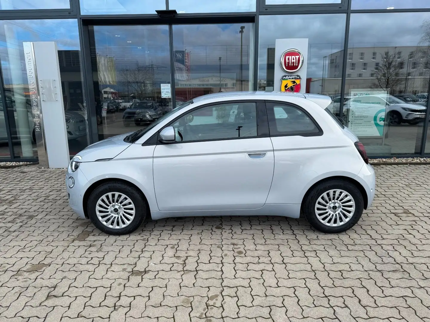 Fiat 500e großer Akku + KomfotPaket + 4 JahreGarantie Blauw - 2