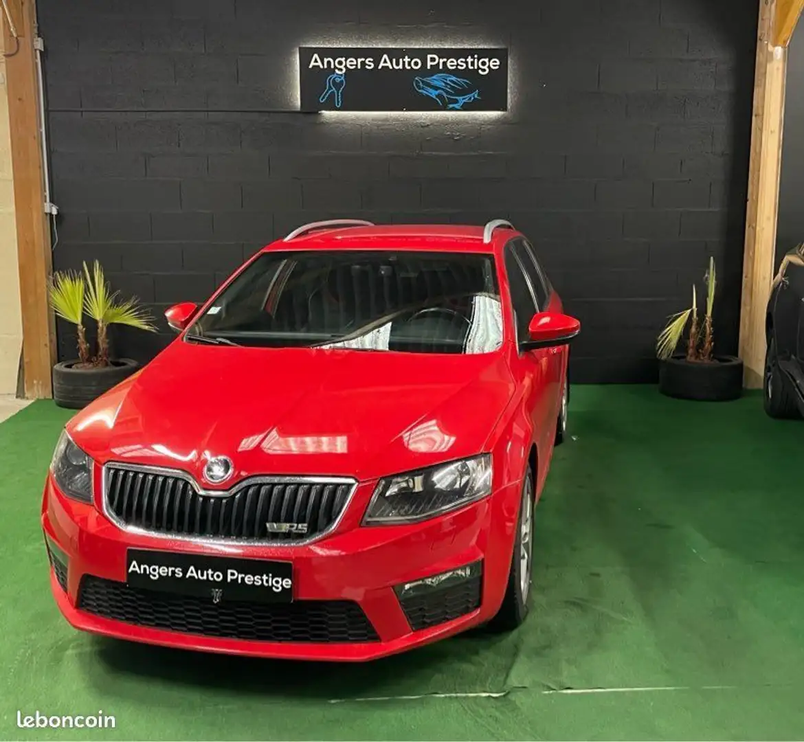 Skoda Octavia rs break 2.0 tsi 220 cv dsg6 Rouge - 1