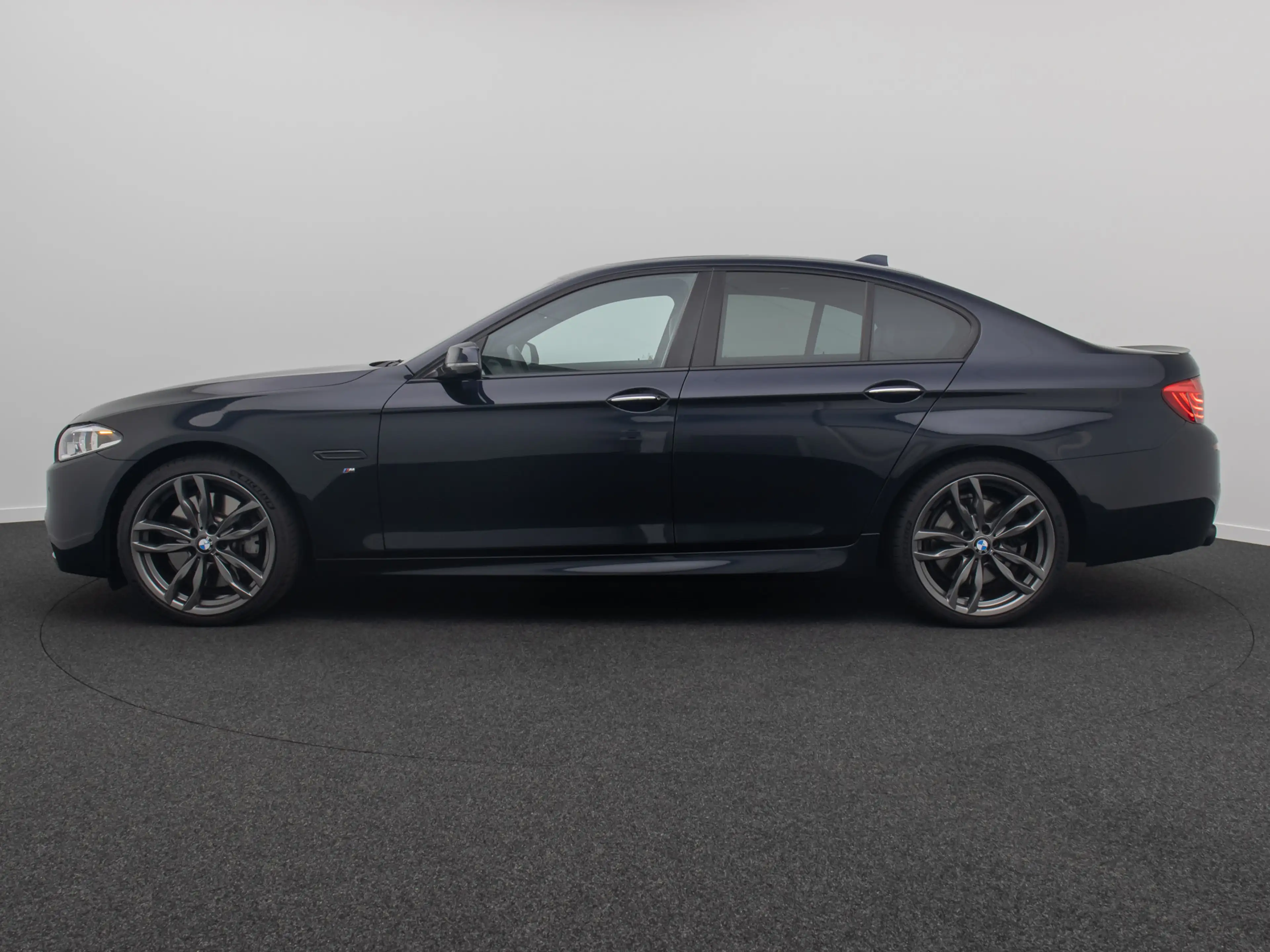 BMW 550 M Sport HUD H K Kamera GSD SoftCl 20Zoll — photo 11