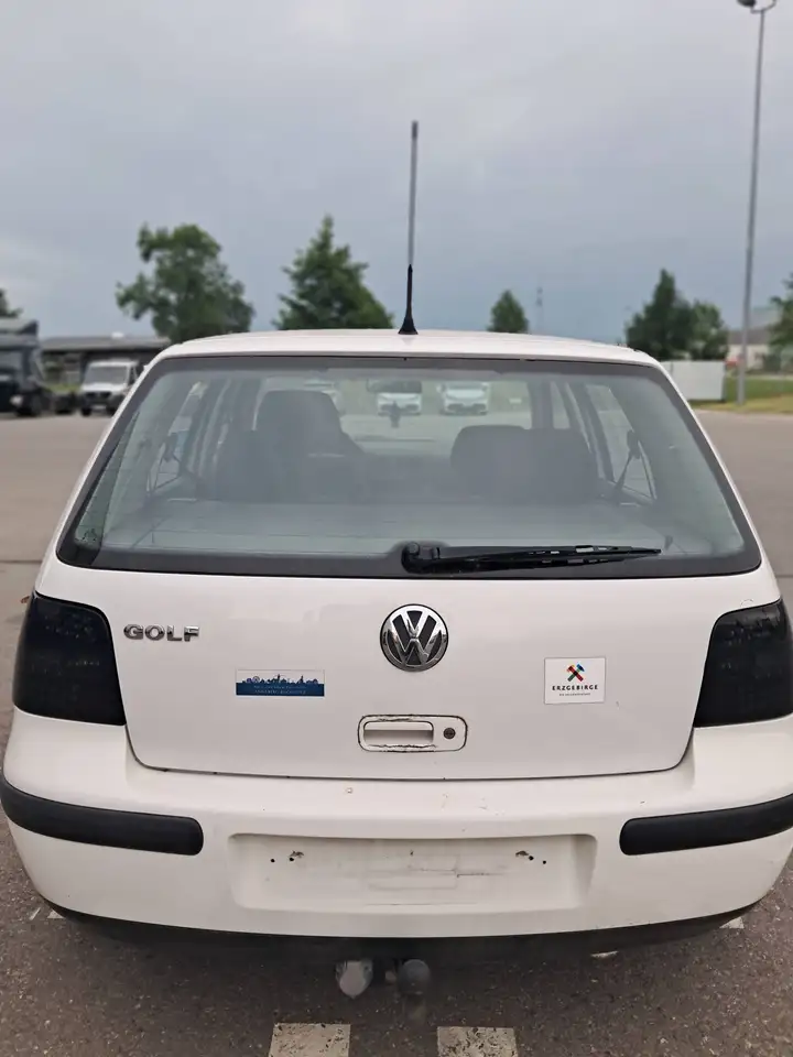 Volkswagen Golf IV 1.6, foto 1
