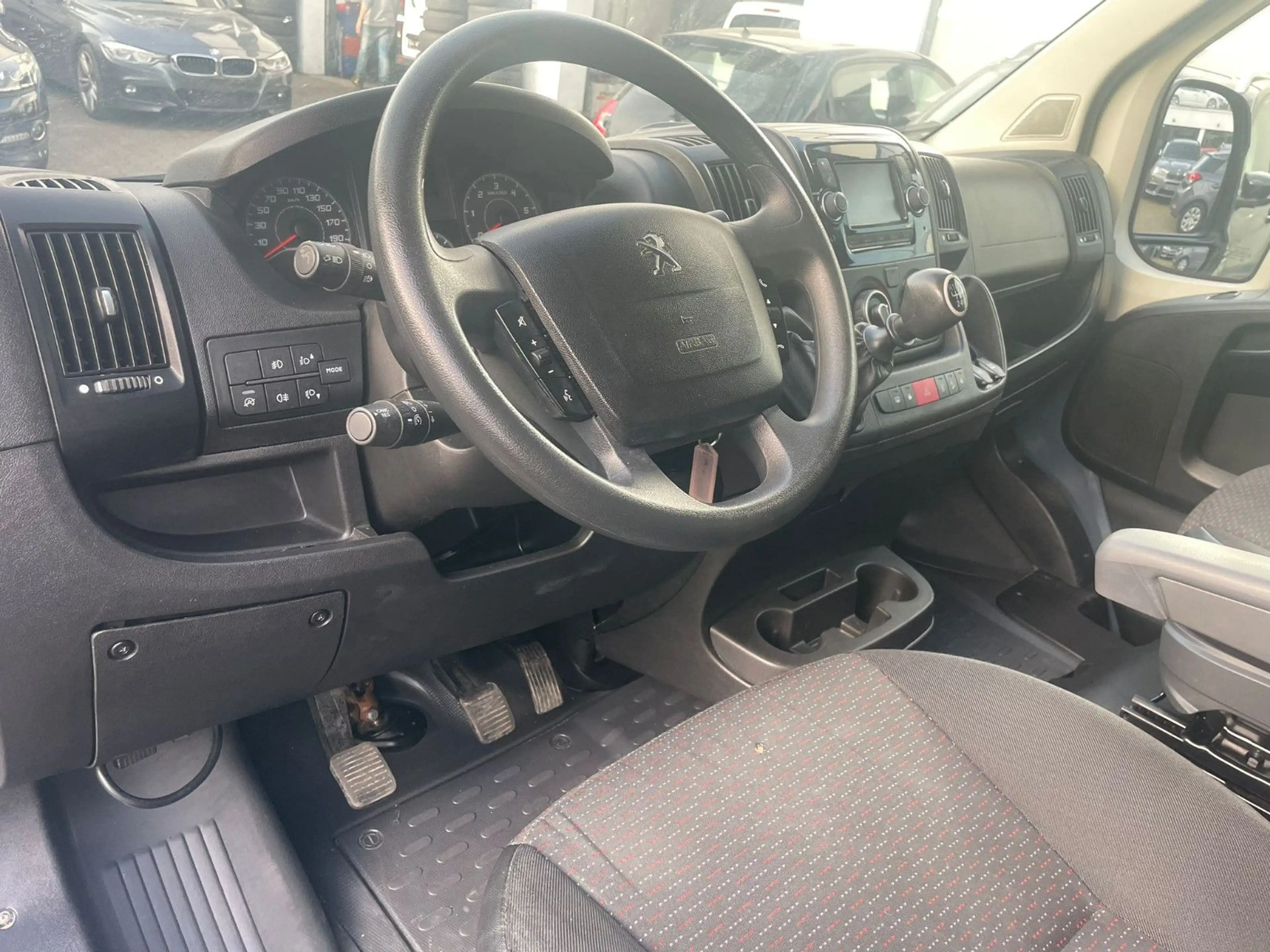 Peugeot Boxer 2.2 HDI Kasten*L1H1*KLIMA*KAMERA*GARANTIE — photo 12