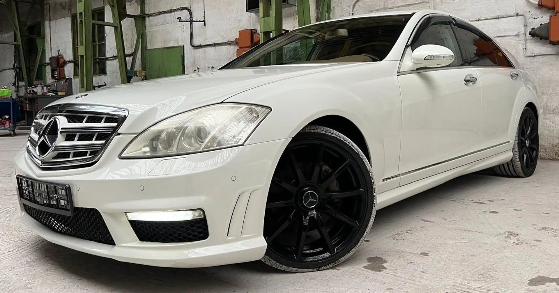 Mercedes-Benz S 350 Auto. AMG 65 UMBAU 84 TKM NAVI LED XENON Bianco - 1
