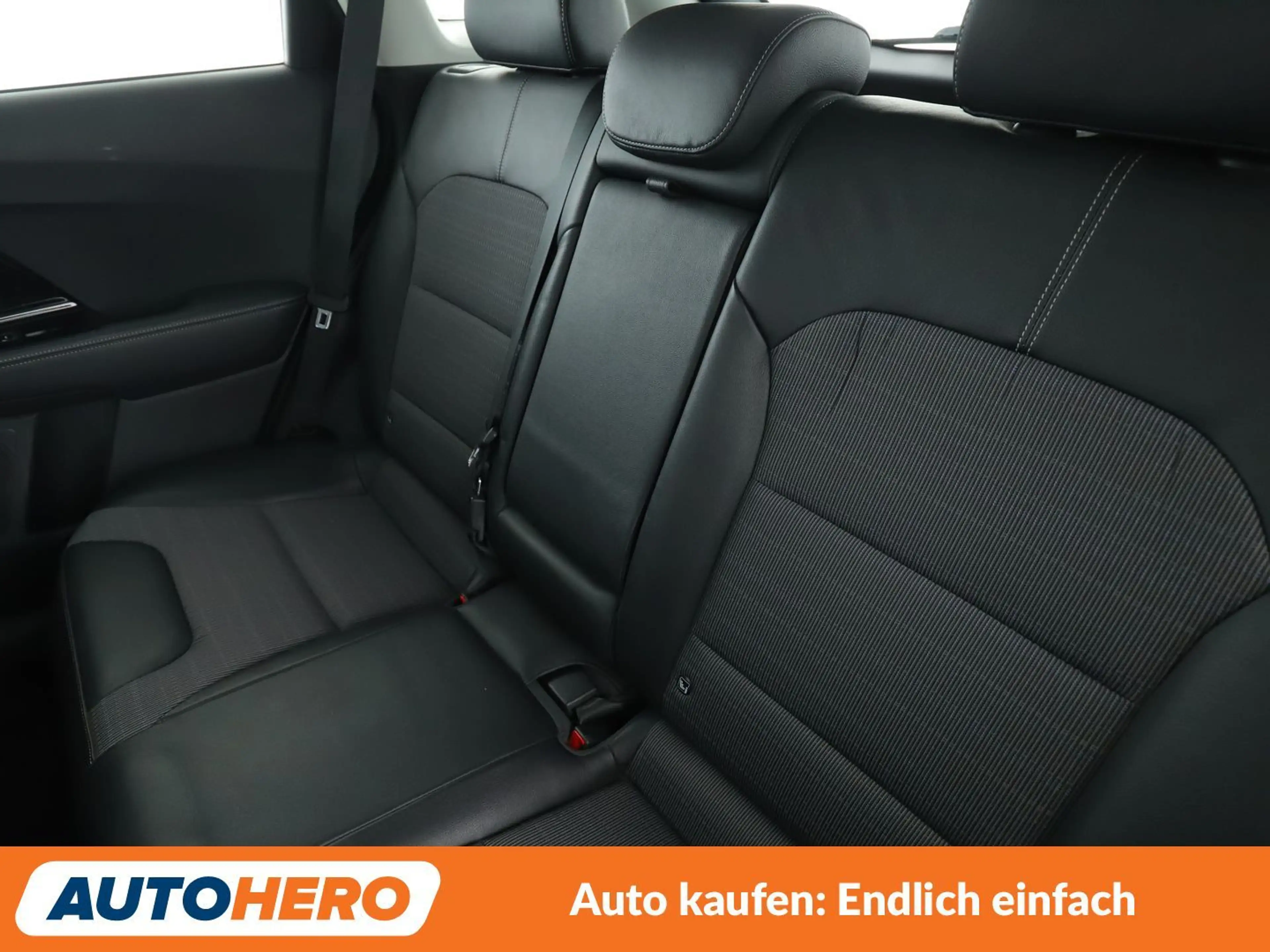 Kia Niro 1.6 Hybrid Vision Aut*NAVI*TEMPO*CAM*PDC* — photo 14