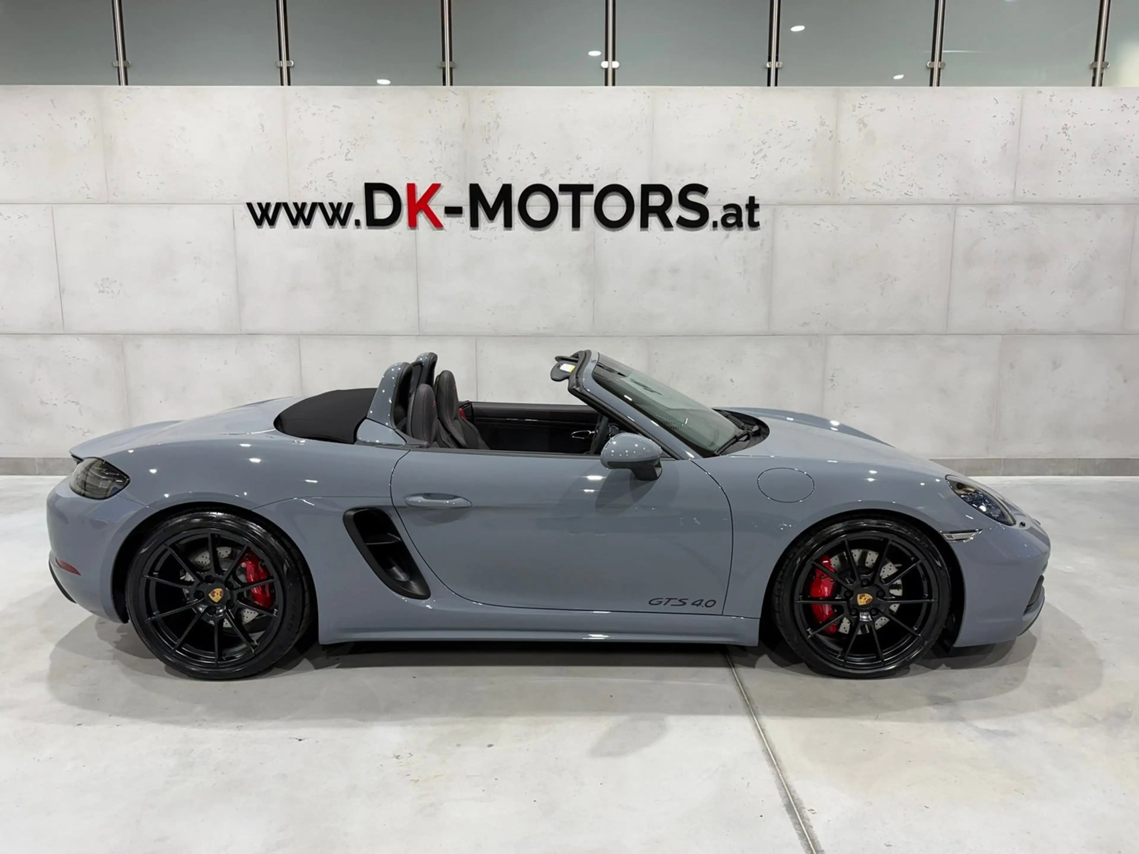 Porsche 718 GTS 4.0 / 1.Bes / LED / RFK / Carbon / BOSE / uvm.