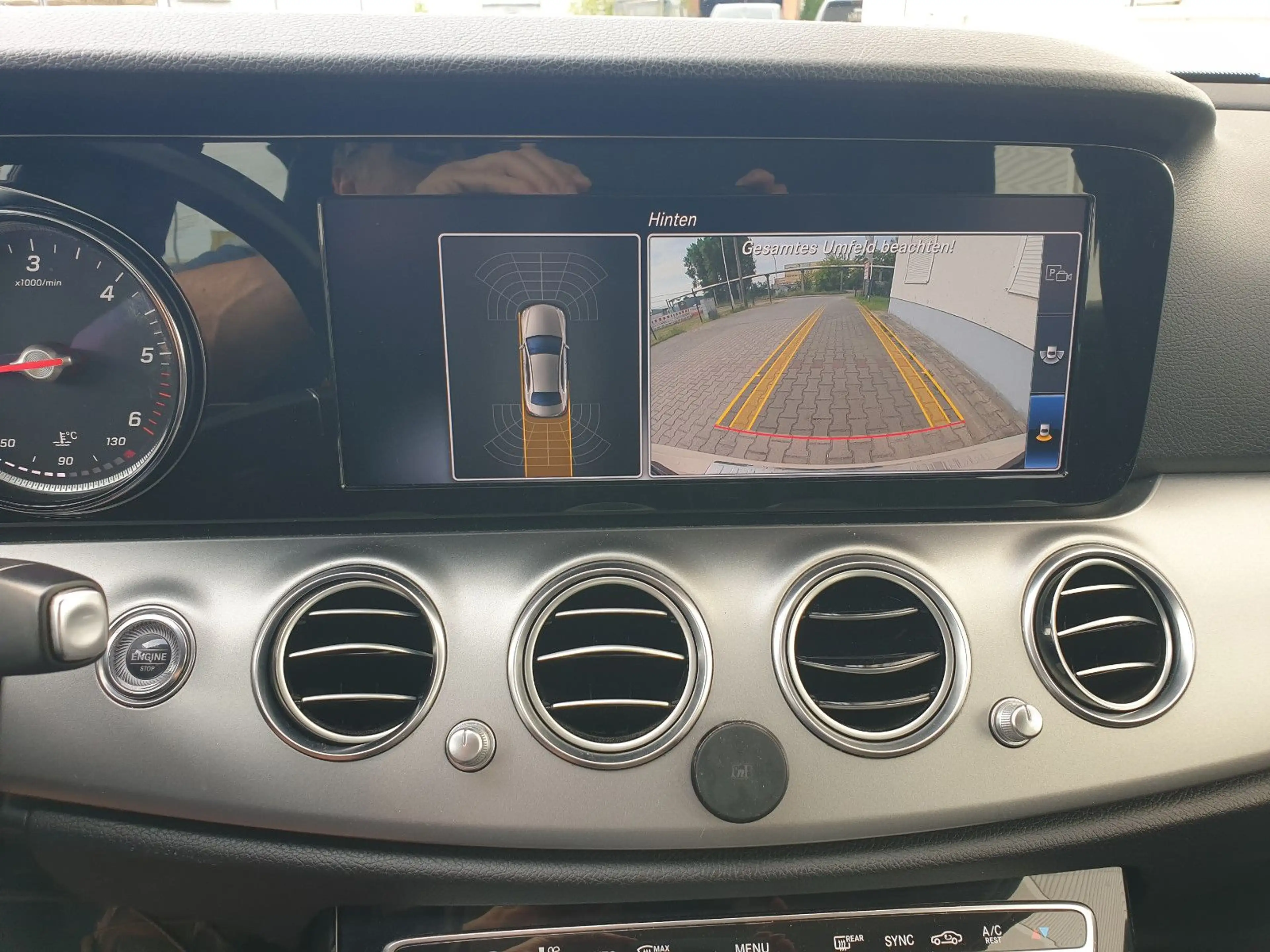 Mercedes-Benz E 200 E Limousine E 200 d/Comand/LED/RFK — photo 15