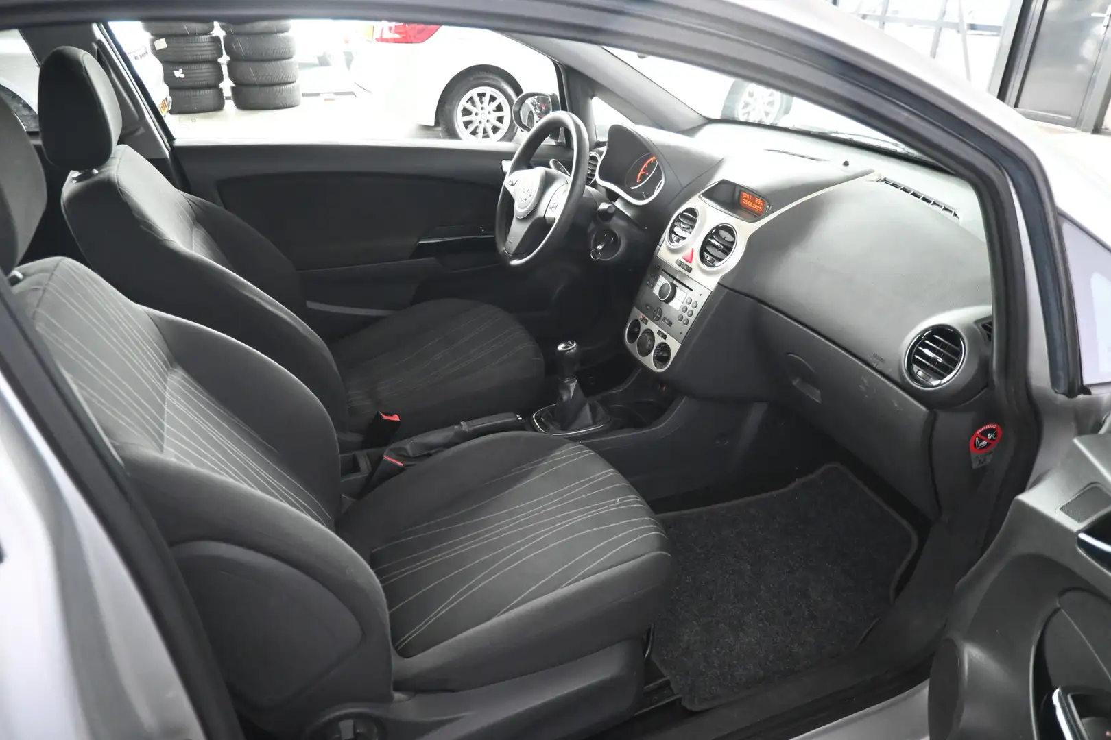 Opel Corsa 1.0-12V Business Airco Elektrisch Pakket All in Pr Grijs - 2