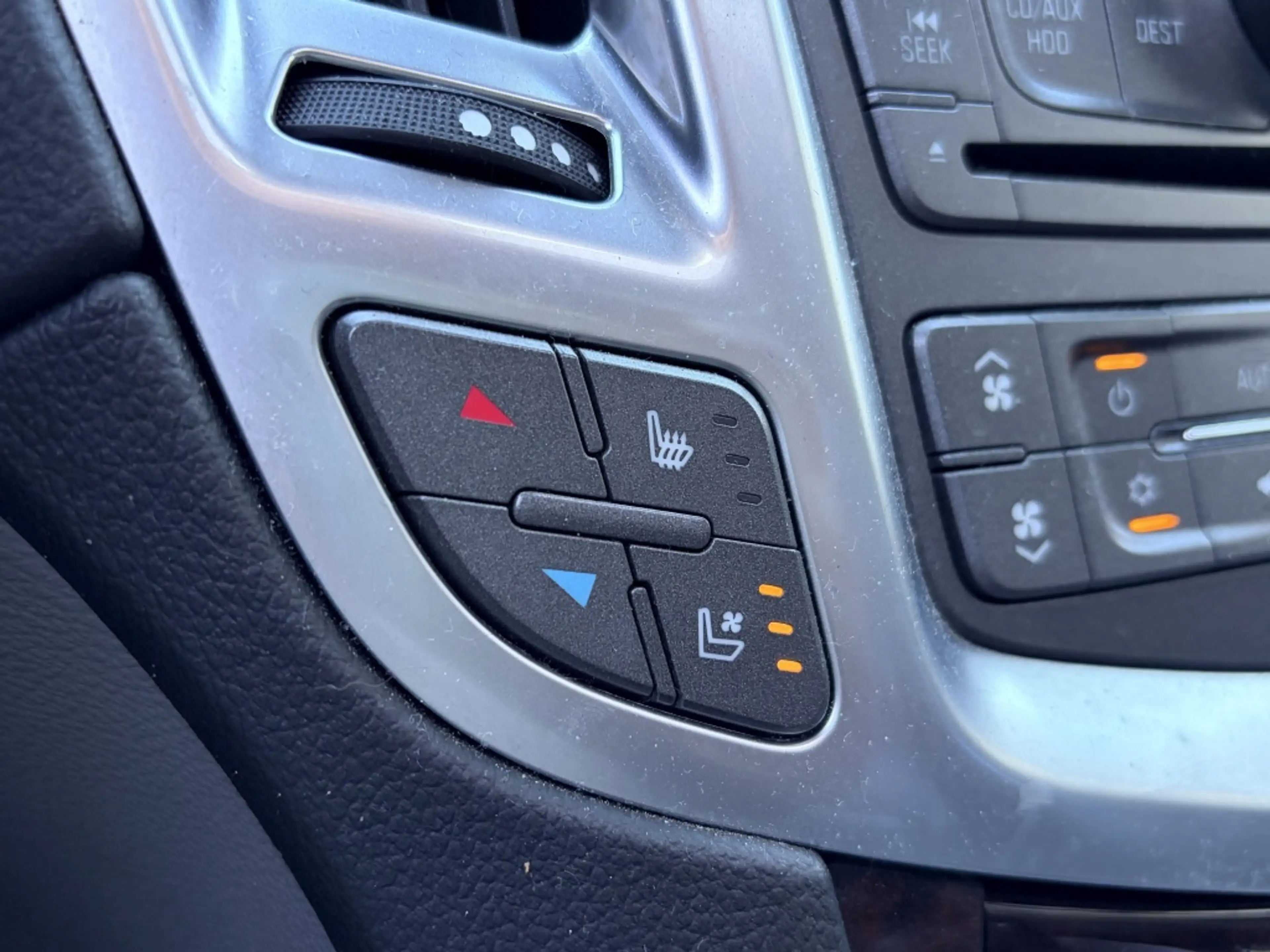Cadillac SRX 3.0 V6 AWD - pano - airco - memory - cruise - came — photo 14