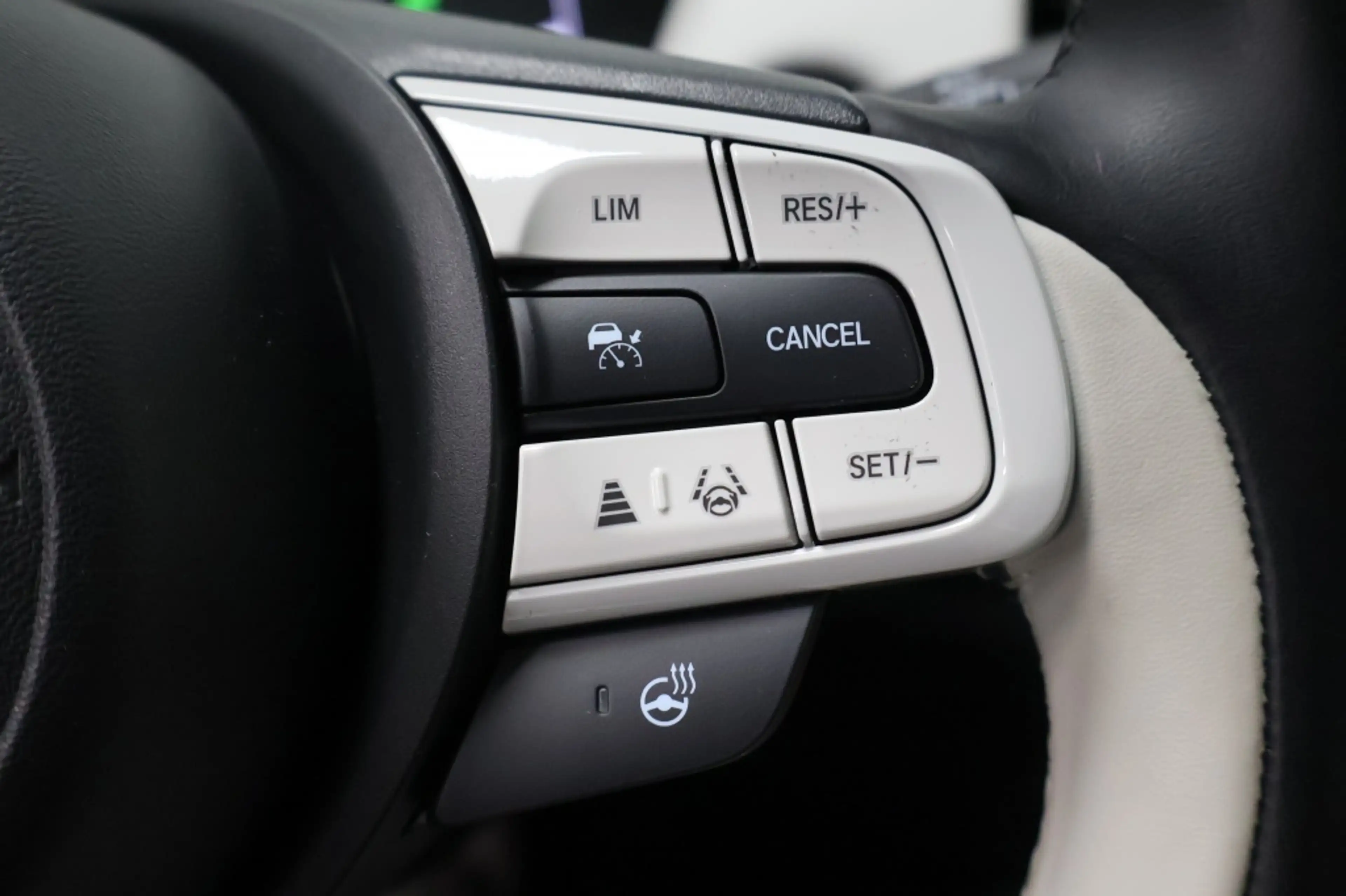 Honda Jazz 1.5 e:HEV Executive — photo 12