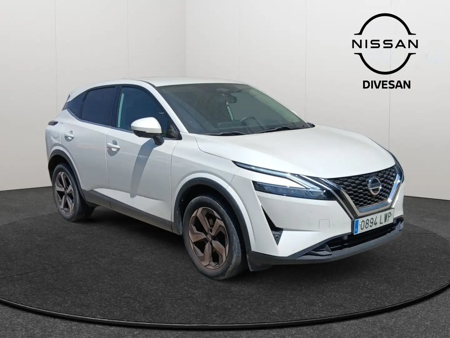 Nissan Qashqai 1.3 DIG-T mHEV 12V N-Connecta 4x4 Aut. 116kW Blanc - 1