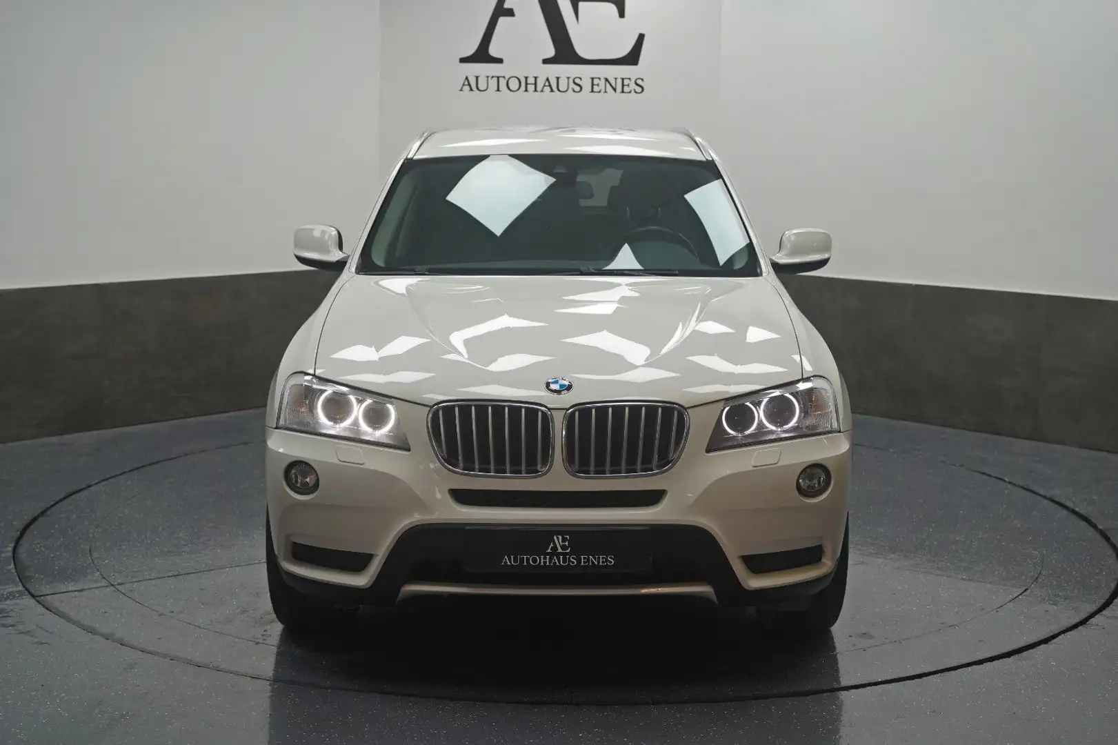 BMW X3 xDrive30d*BI-XENON NAVI KLIMA SHZ AHK bijela - 2
