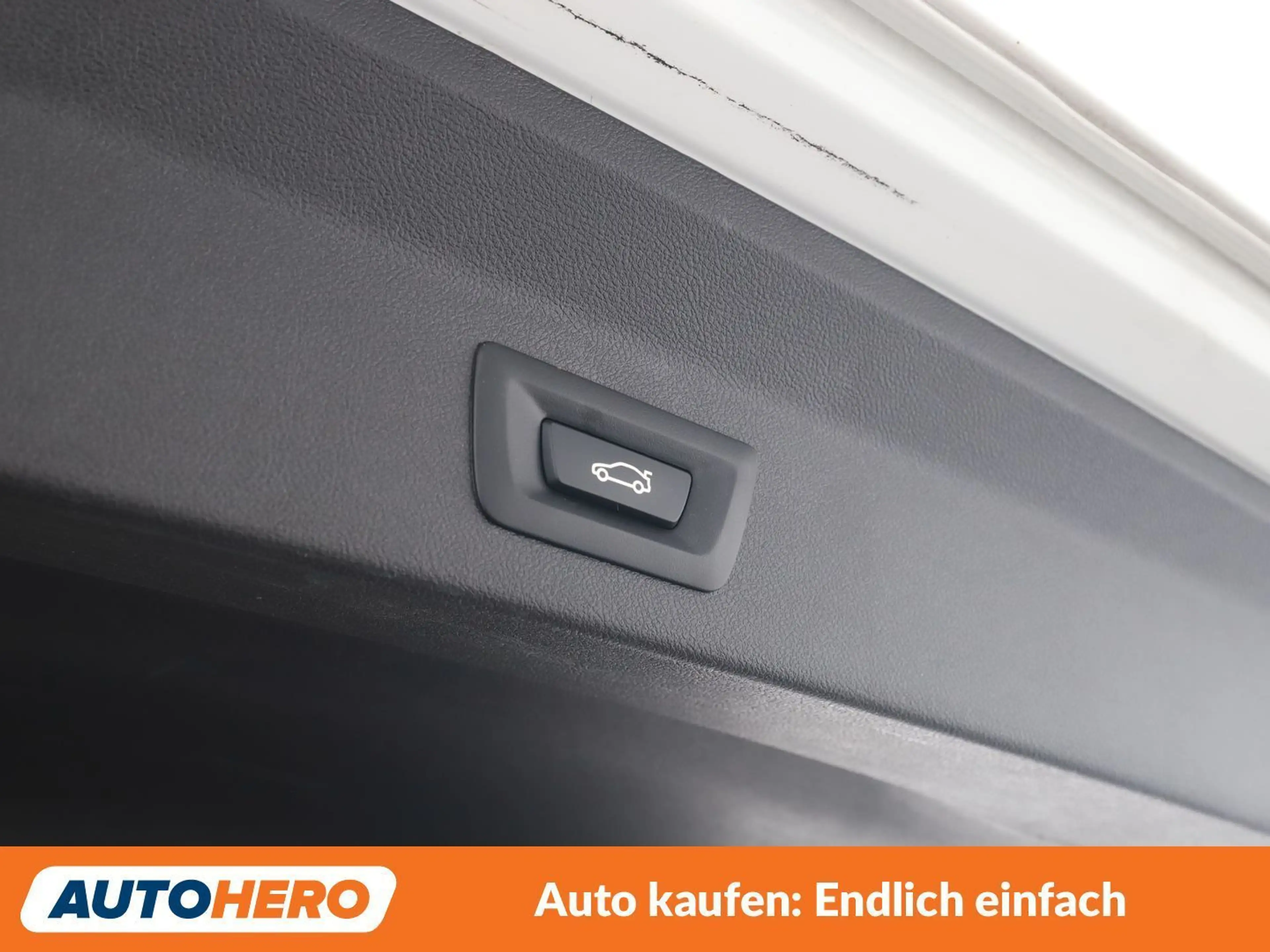 BMW X3 xDrive 30e M Sport — photo 36