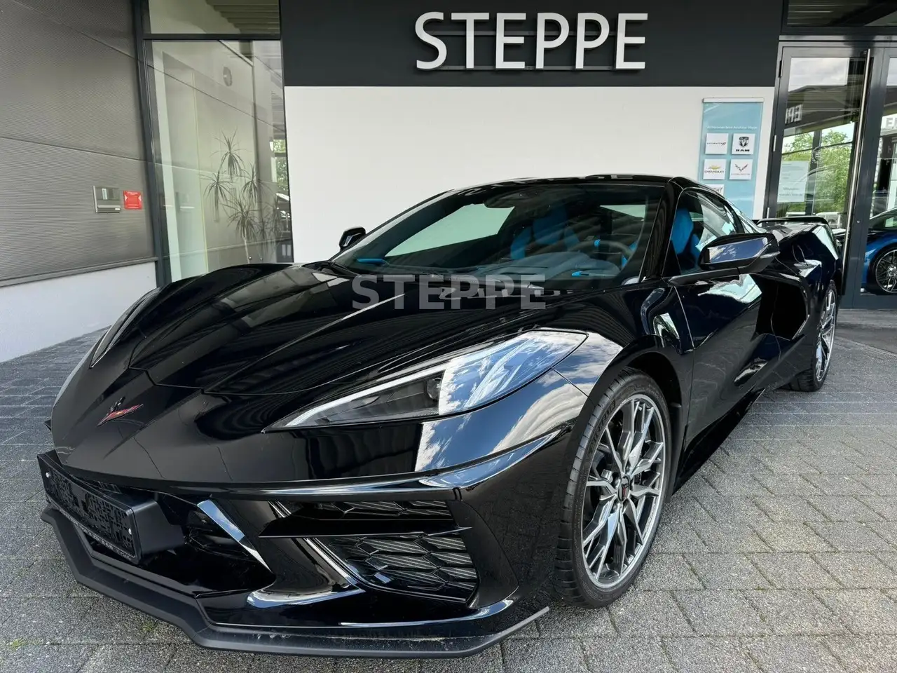 Corvette C8