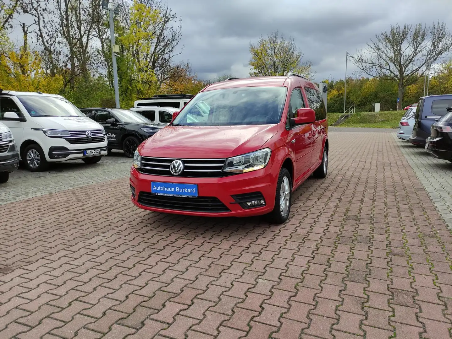 Volkswagen Caddy Maxi Comfortline 2.0 TDI+102Ps+DAB+PDC+AUX Rouge - 1
