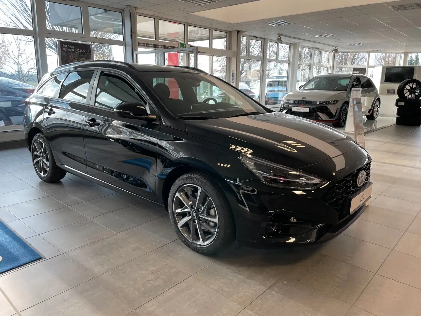 Hyundai i30 cw Advantage Noir - 2