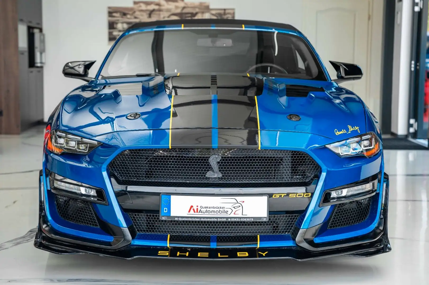 Ford Mustang 3,7 V6 GT 500 SHELBY Blau - 2