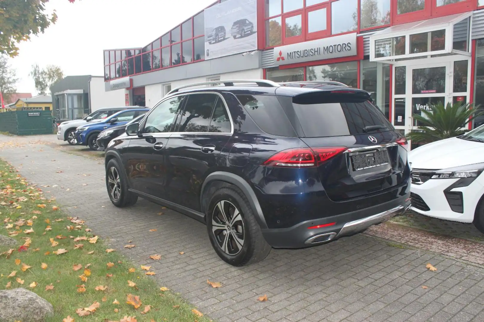 Mercedes-Benz GLE 350 DE 4MATIC Blau - 2