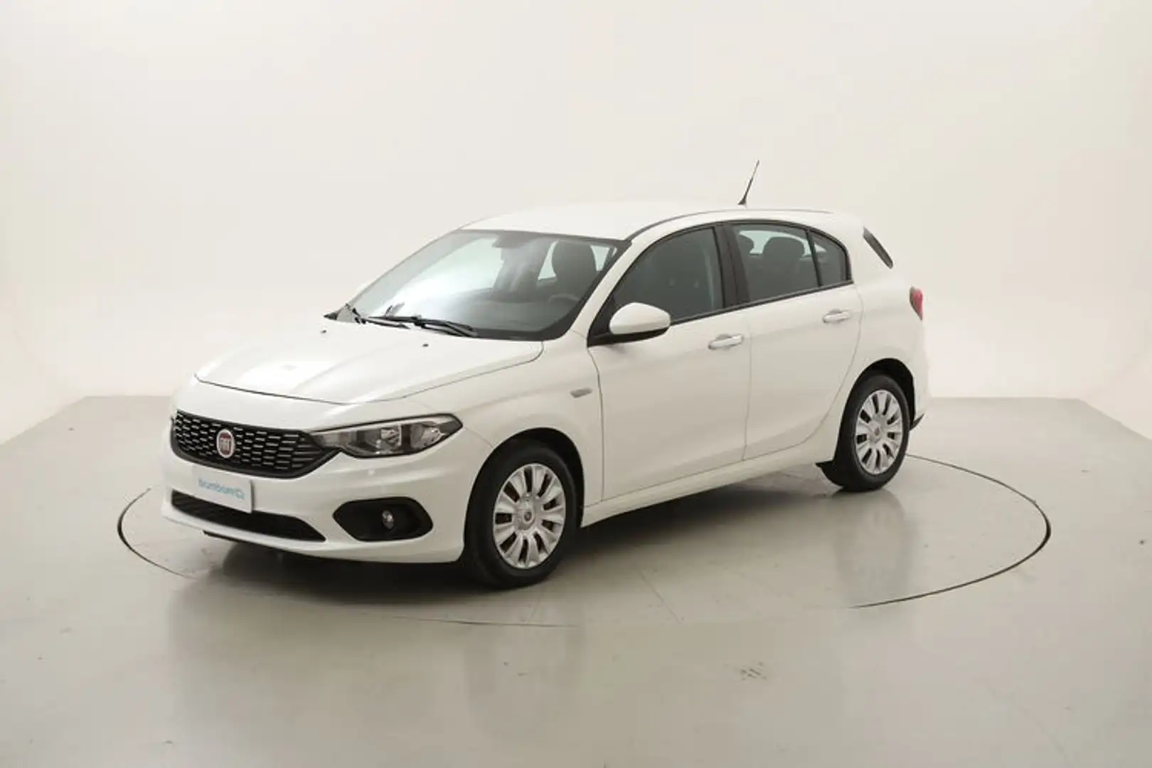 Fiat Tipo Easy 1.6 Diesel 120CV Blanc - 1