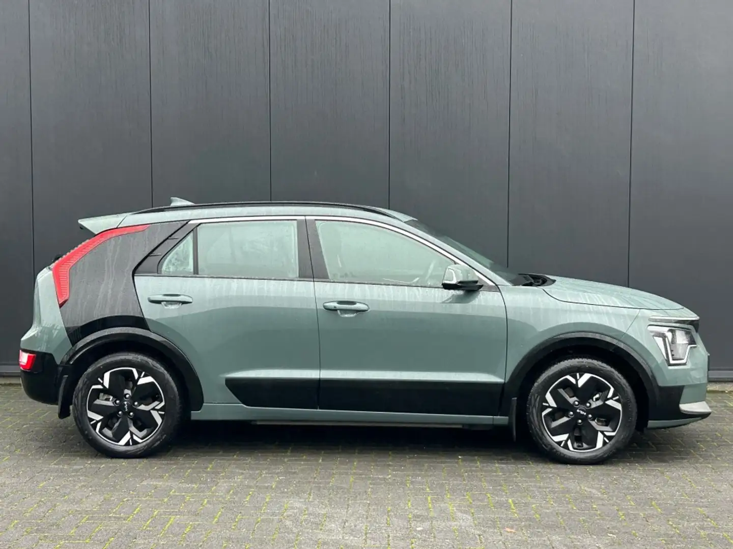 Kia Niro DynamicLine 64.8kWh 1e eigenaar Adapt.cruise Navi Verde - 2