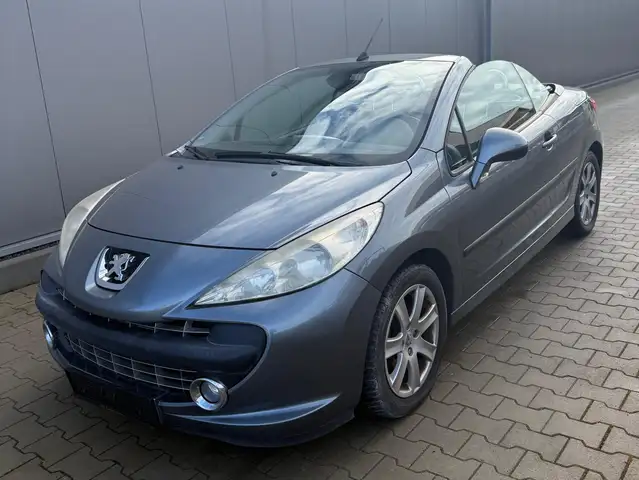 Peugeot 207 view 14
