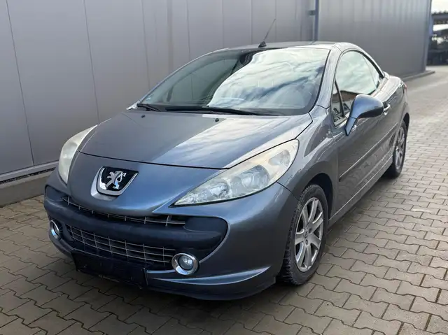 Peugeot 207 view 3