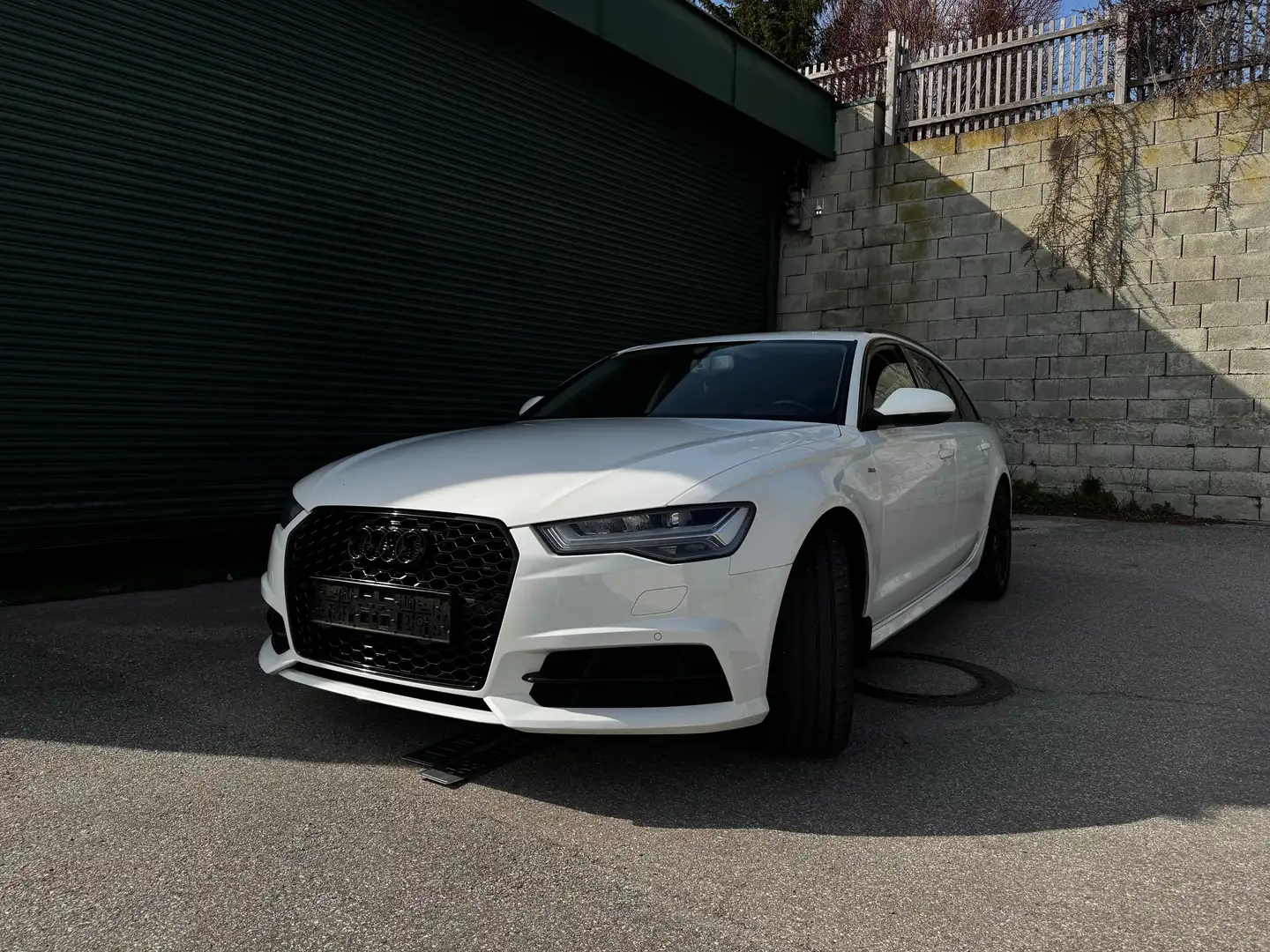 Audi A6 2.0 TDI ultra Weiß - 1