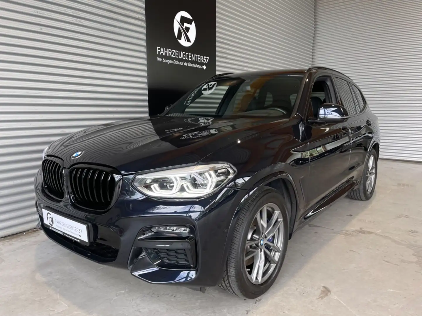 BMW X3 M i/360°/CARPLAY/H&K/HUD/PANO/ACC/ADAP.LED Schwarz - 2
