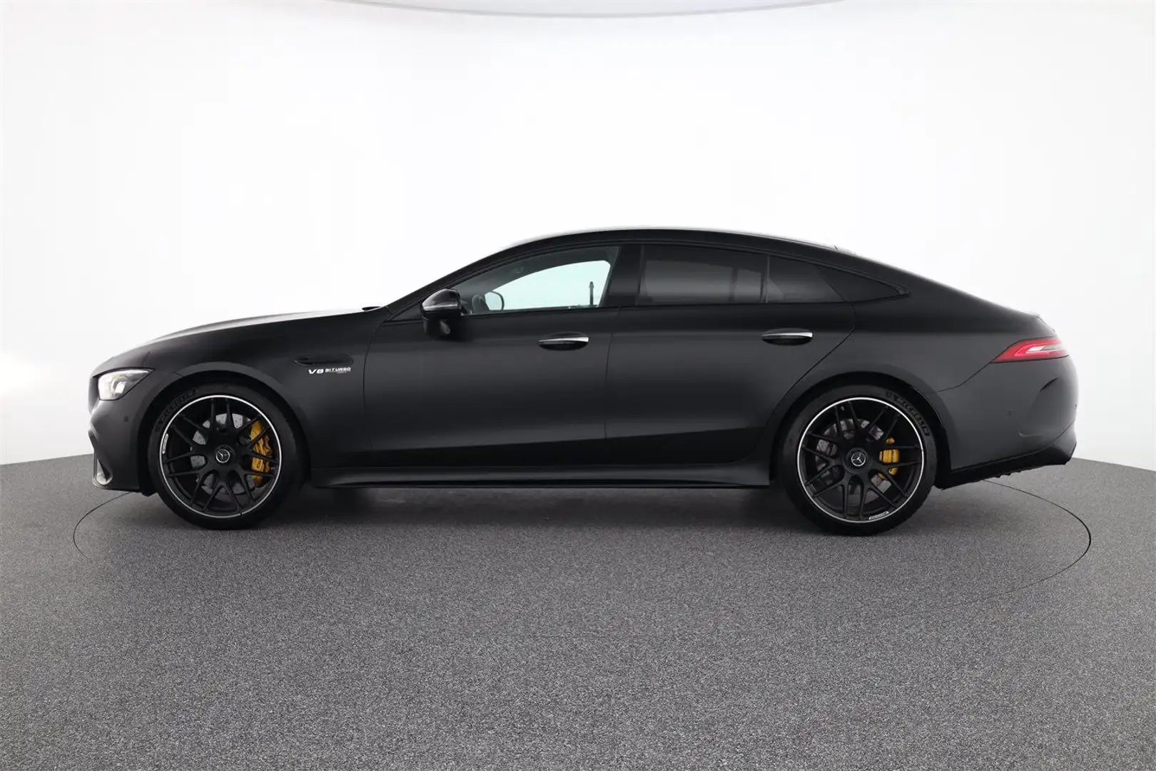 Mercedes-Benz AMG GT 63 S 4M+ Burmester Airmatic Multibeam Schwarz - 2