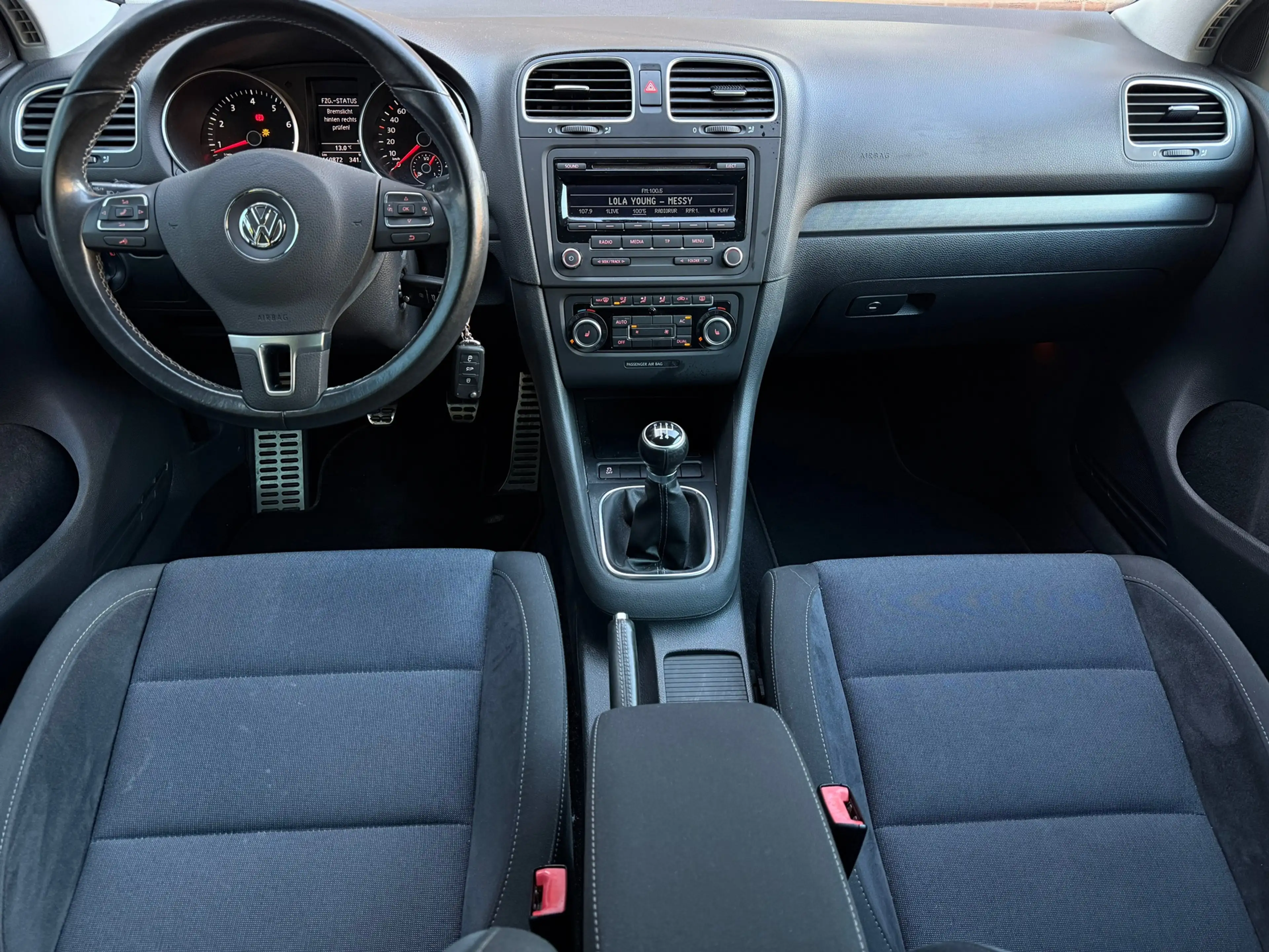 Volkswagen Golf 1.4 Highline Style — photo 11