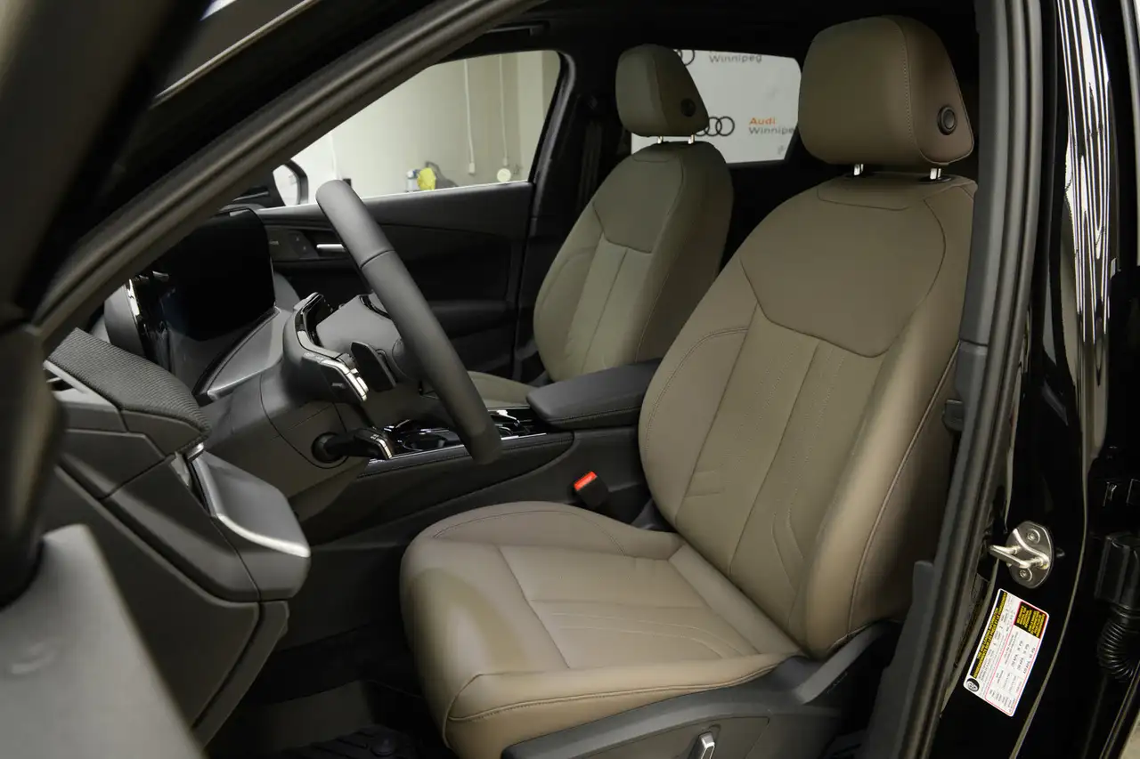 Audi Q3 снимка Audi Q3