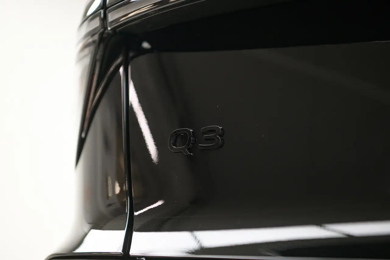 Audi Q3 снимка Audi Q3
