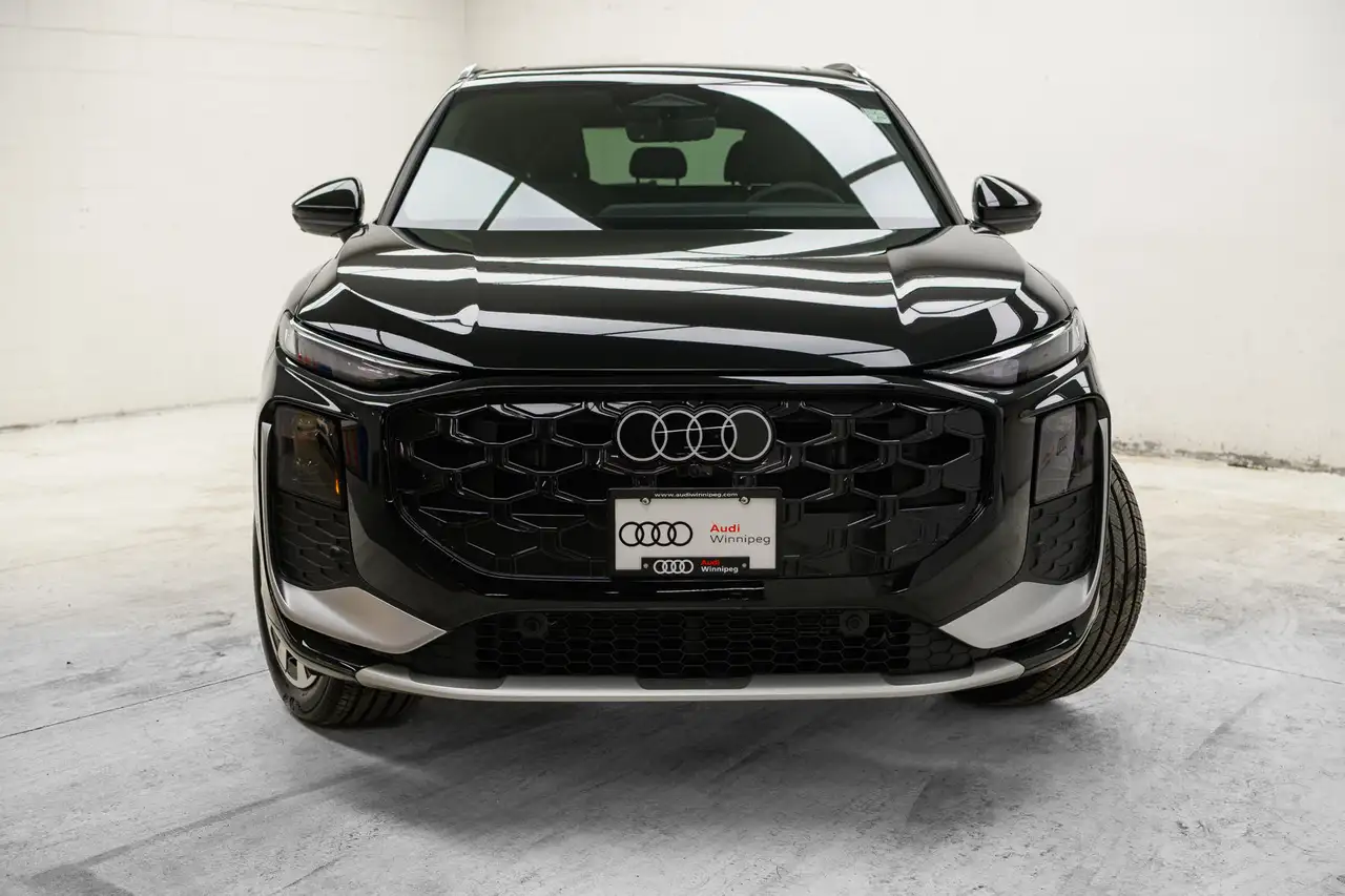 Audi Q3 снимка Audi Q3