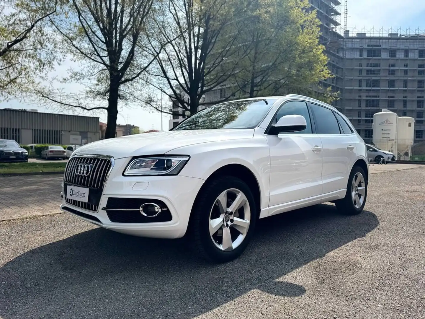 Audi Q5 2.0 tdi Business quattro 190cv s-tronic Wit - 1