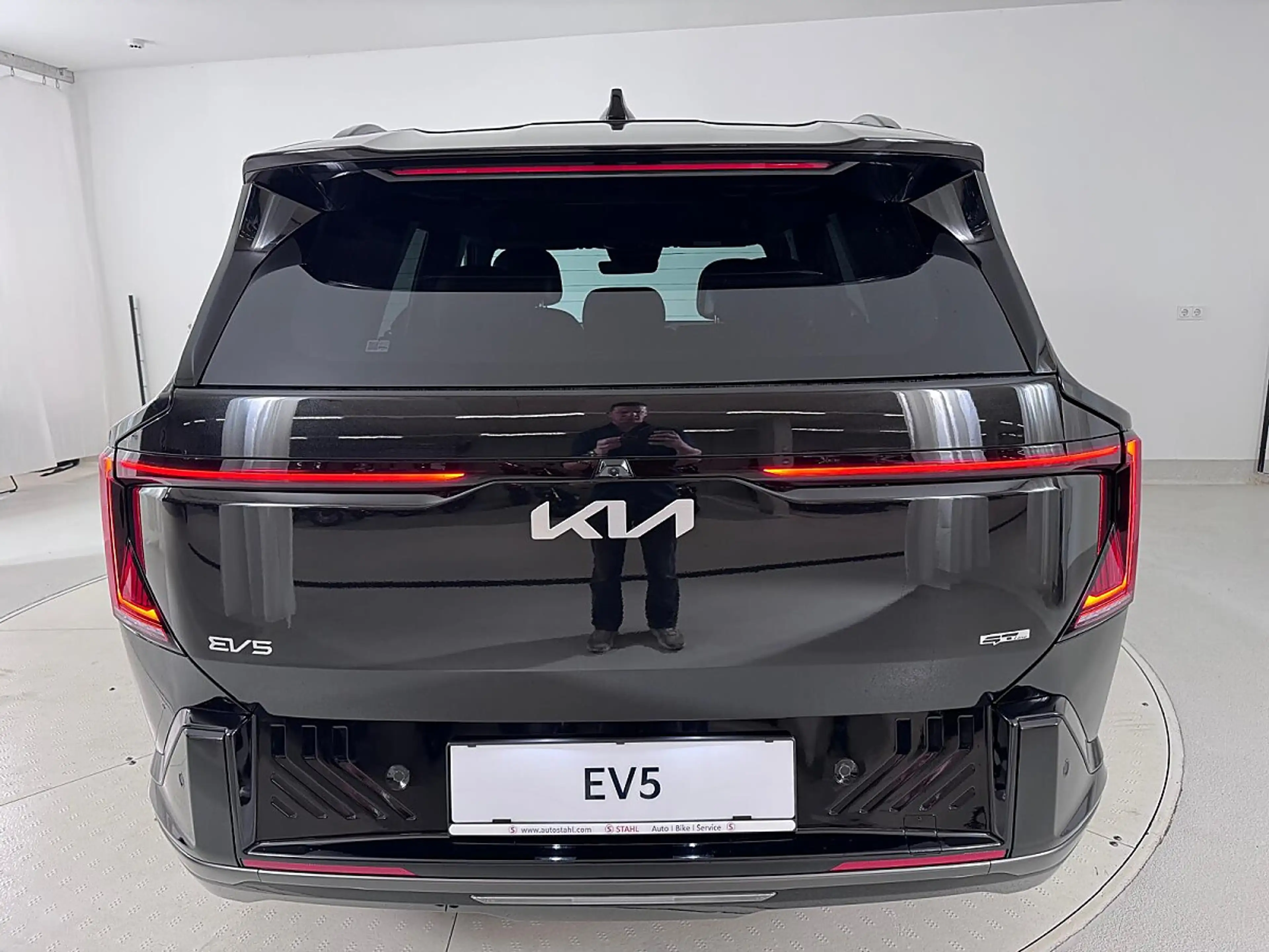 Kia EV5 /GT-LINE/81,4KWH/AT/FWD/216/MY26|Auto Stahl W22 — photo 6