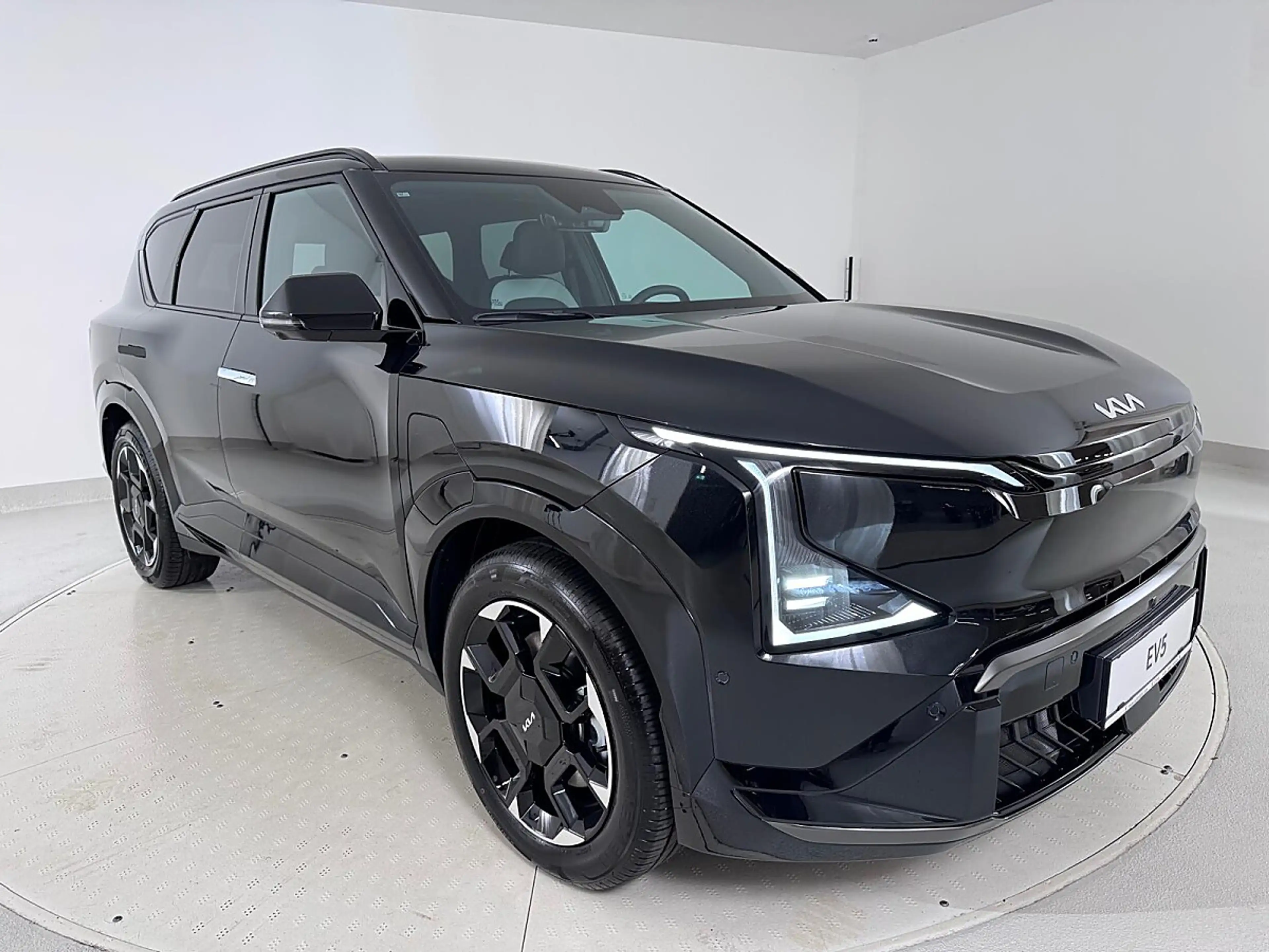 Kia EV5 /GT-LINE/81,4KWH/AT/FWD/216/MY26|Auto Stahl W22 — photo 4