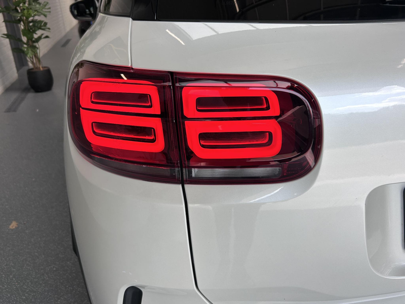 Citroen C5 Aircross 1.2 PureTech Shine | Pano | Navi | Camera | ACC — photo 19