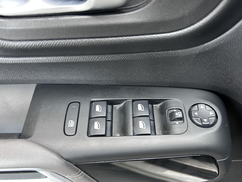 Citroen C5 Aircross 1.2 PureTech Shine | Pano | Navi | Camera | ACC — photo 10
