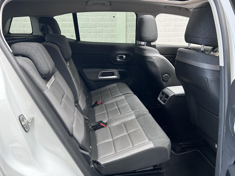 Citroen C5 Aircross 1.2 PureTech Shine | Pano | Navi | Camera | ACC — photo 21