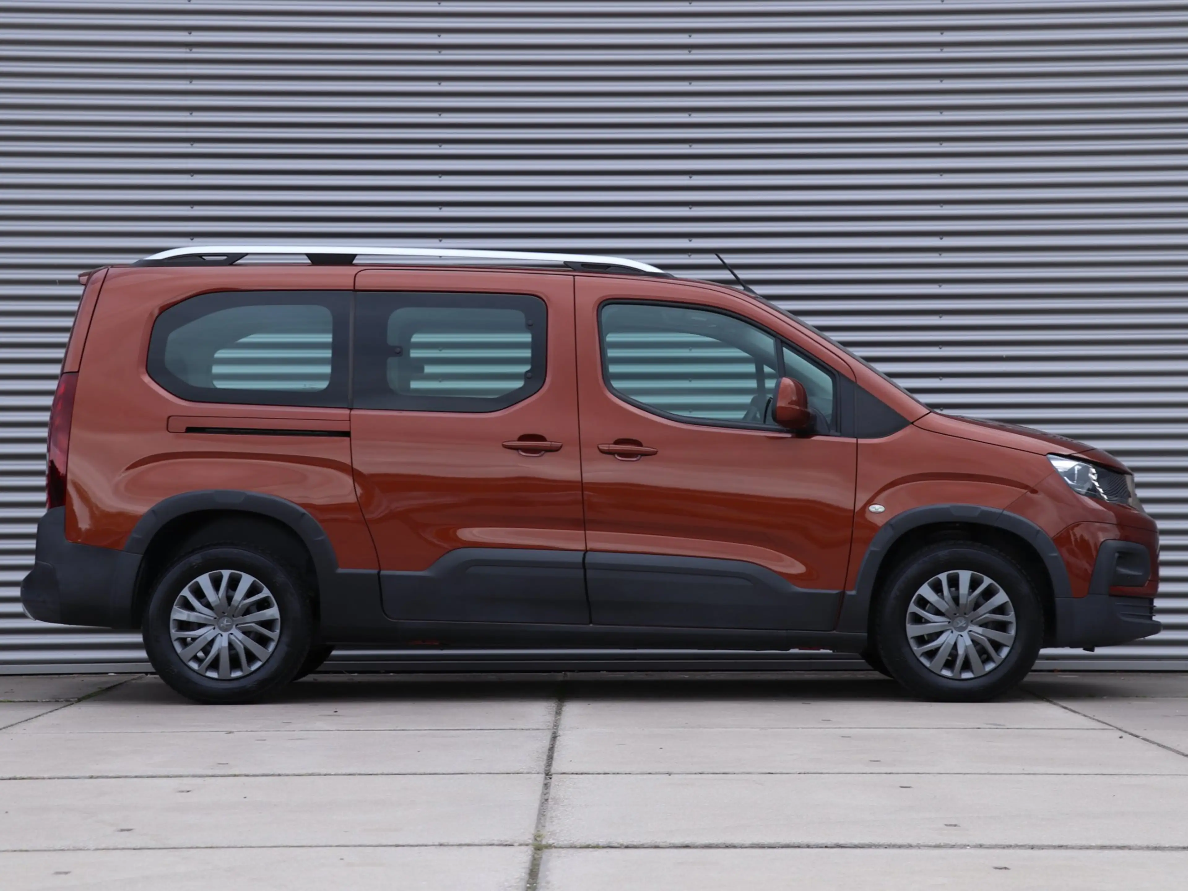 Peugeot Rifter Long 1.2 Puretech Allure 7 PERS. *Klimaatreg.*Park — photo 8