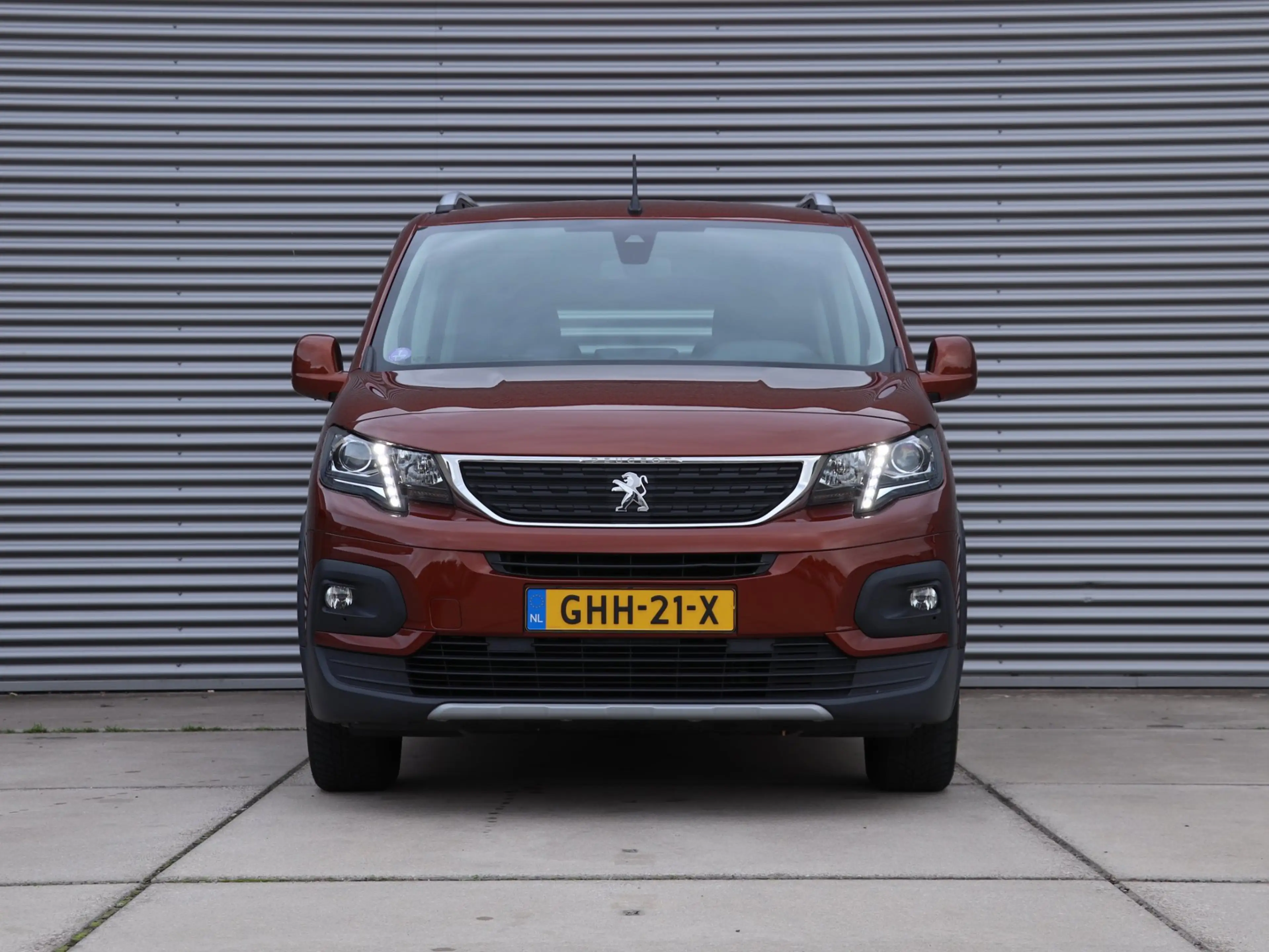 Peugeot Rifter Long 1.2 Puretech Allure 7 PERS. *Klimaatreg.*Park — photo 12