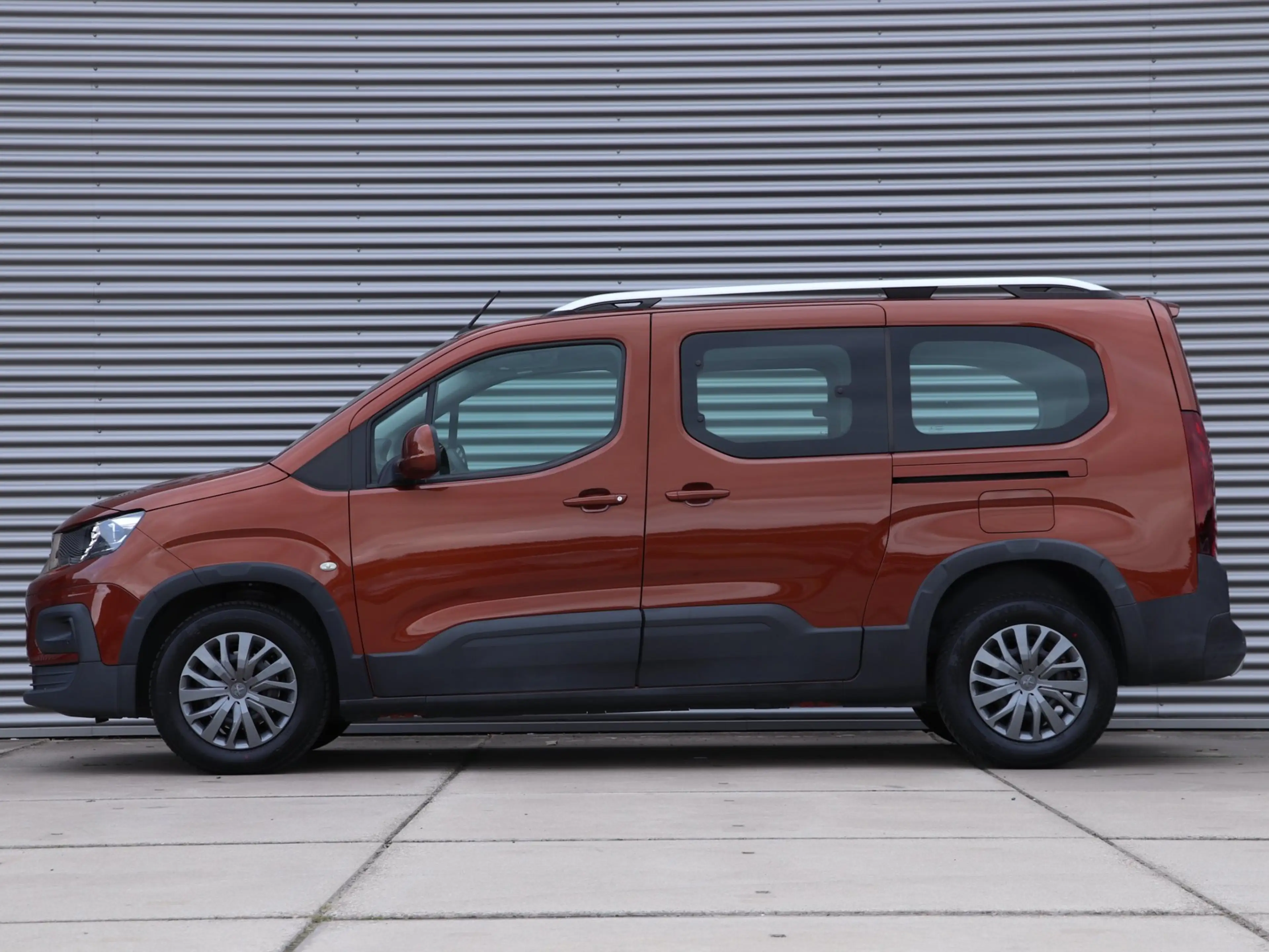 Peugeot Rifter Long 1.2 Puretech Allure 7 PERS. *Klimaatreg.*Park — photo 4
