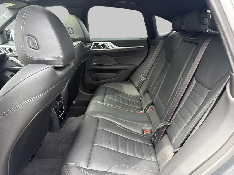 BMW 440 XDRIVE Sportpaket HUD AHK-el. klappb. AHK-klappbar — photo 8