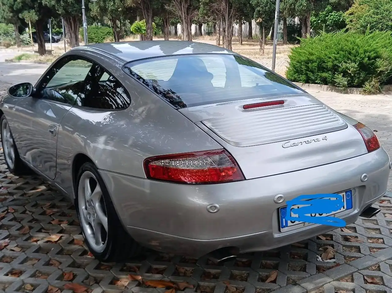 Porsche 911 IV Carrera 996 Coupe Coupe 3.4 Carrera 4, foto 3