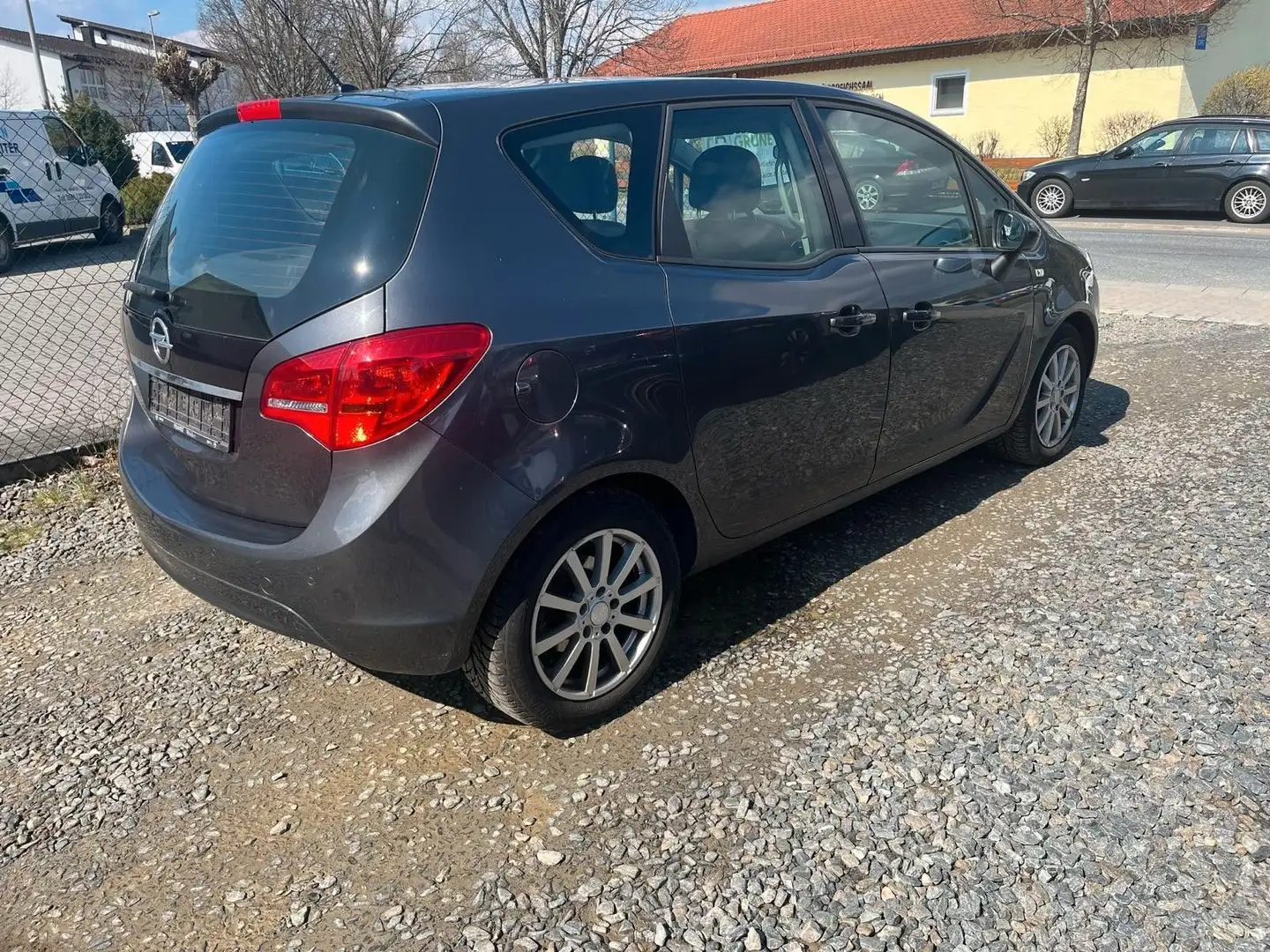 Opel Meriva B Edition*TÜV 04/27*KLIMAAUTO*abn.AHK*ALU Gris - 2