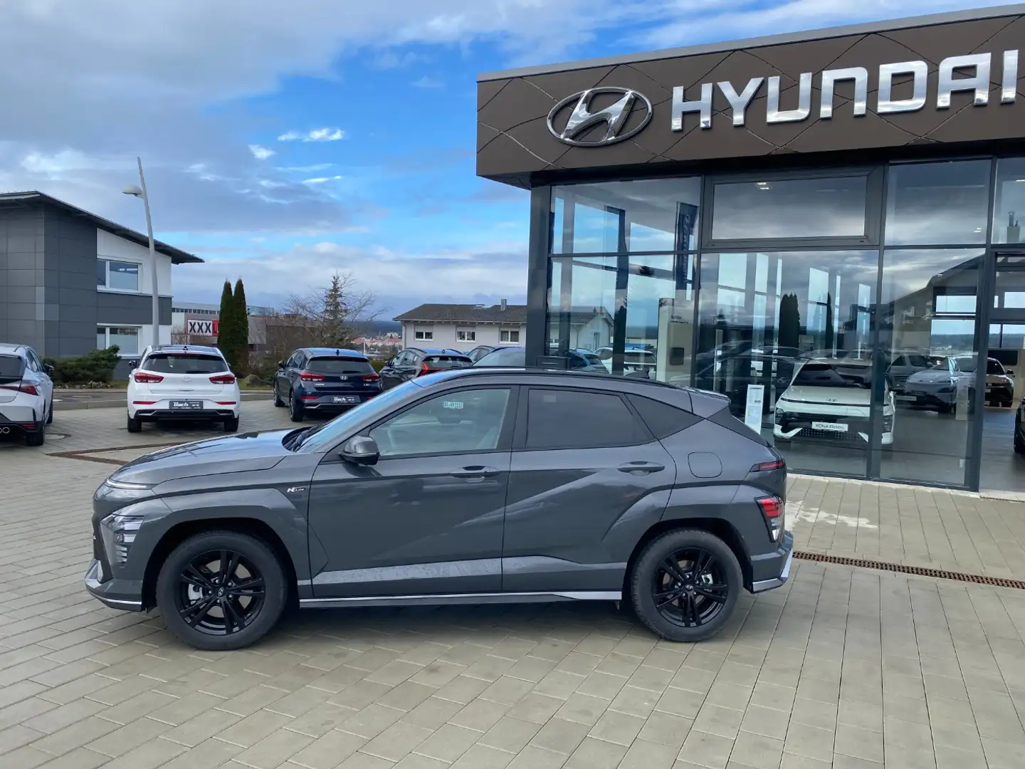 Hyundai KONA SX2 1.6L 7-DCT 4WD N-Line Grau - 2