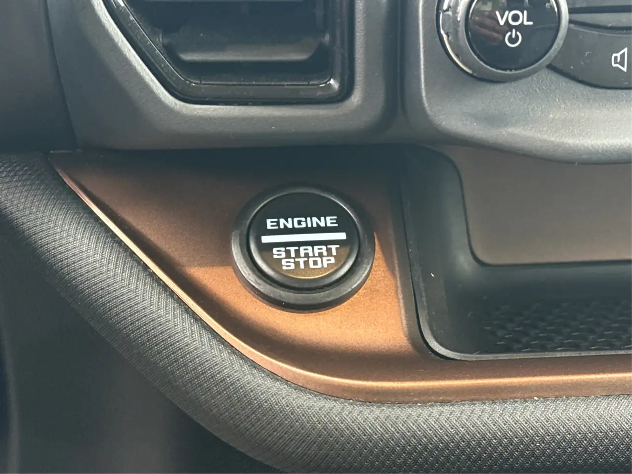 Ford Bronco Sport photo Ford Bronco Sport