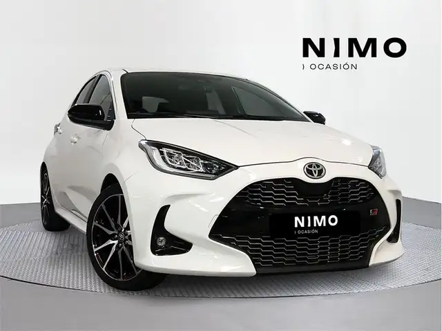 Toyota Yaris 120H 1.5 GR Sport