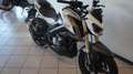QJ Motor SRK 125S NAKED Bianco - thumbnail 3