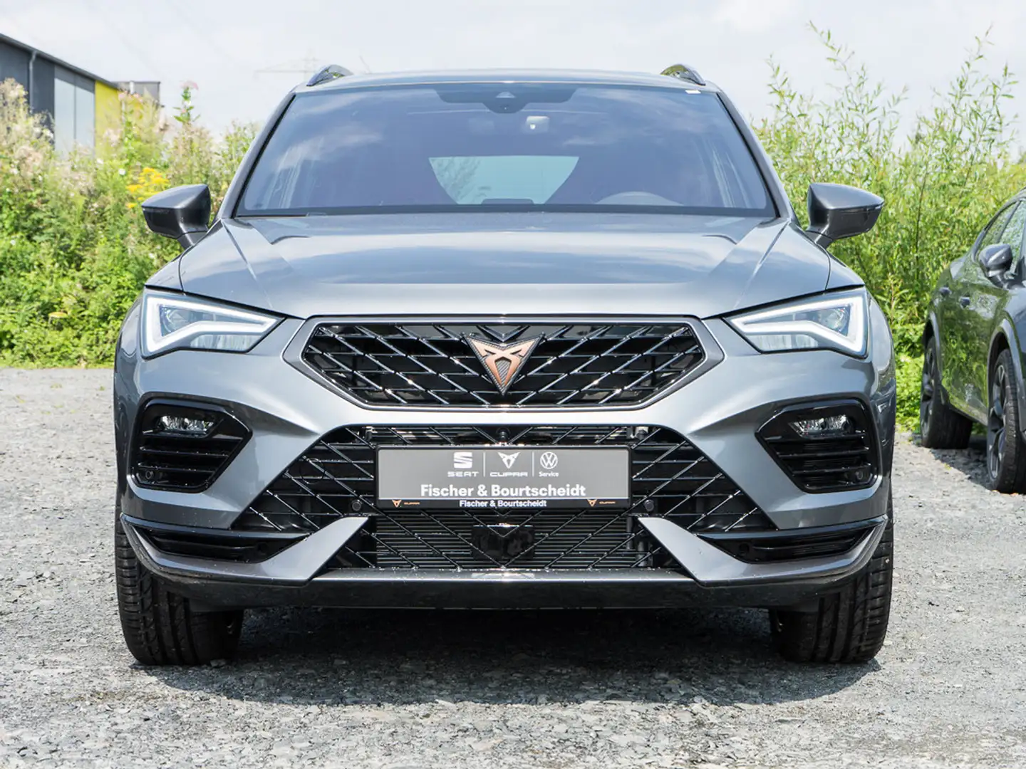 CUPRA Ateca 1.5 TSI NAVI PANO AHK KAMERA 360° SHZ Grau - 2