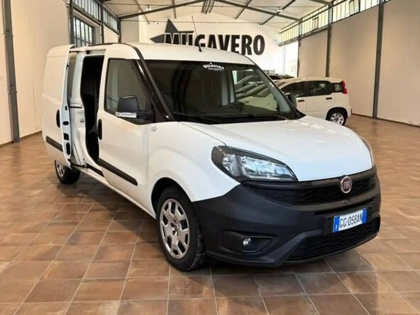Fiat Doblo MAXI 1.6mjt 120cv FURGONE Bianco - 1